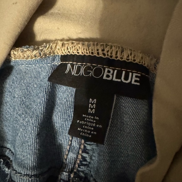 Indigo Blue Maternity skinny jeans size medium - Picture 4 of 6
